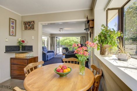 Photo of property in 5 Collins Drive, Waikuku Beach, 7402