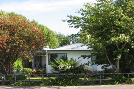 Photo of property in 130 Brougham Street, Westport, 7825