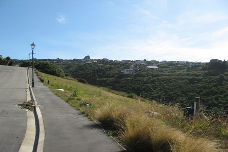 Photo of property in 15 Omeo Crescent, Redcliffs, Christchurch, 8081