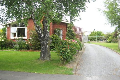 Photo of property in 3 Sonia Place, Casebrook, Christchurch, 8051