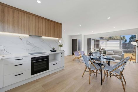 Photo of property in 7 Damian Way, Weymouth, Auckland, 2103