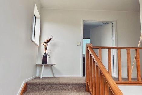 Photo of property in 3/5 Barrack Road, Mount Wellington, Auckland, 1060