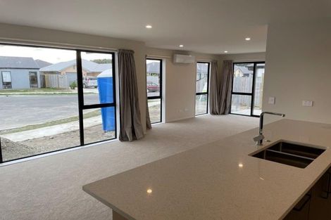 Photo of property in 19 Batchelor Place, Kaiapoi, 7630