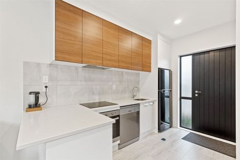 Photo of property in 136b Tiriwa Drive, Massey, Auckland, 0614