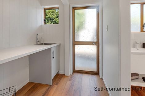 Photo of property in 10 Sea View Terrace, Cockle Bay, Auckland, 2014