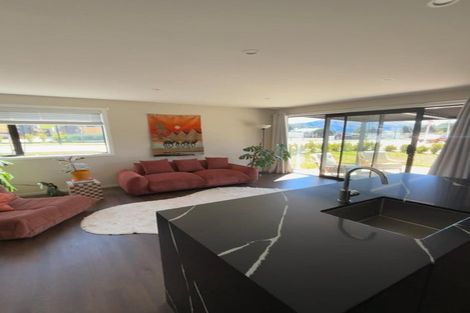 Photo of property in Northlake, 10 Cairnmuir Street, Wanaka, 9305
