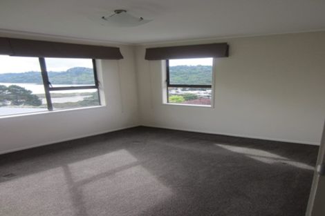 Photo of property in 53 Pemberton Avenue, Bayview, Auckland, 0629