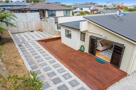 Photo of property in 93 Cedar Street, Maungaraki, Lower Hutt, 5010