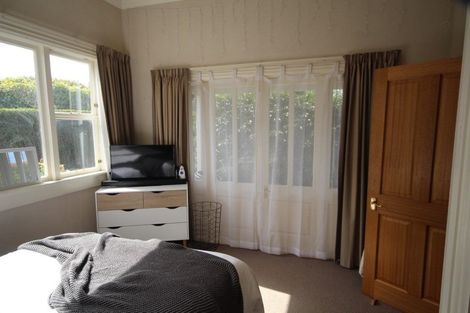 Photo of property in 61 Law Street, Caversham, Dunedin, 9012