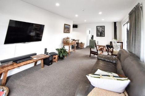 Photo of property in 285 Mackenzie Drive, Twizel, 7901