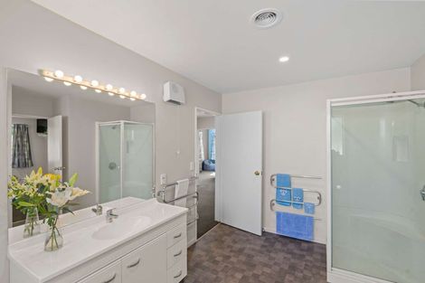 Photo of property in 2 Bracken Common, Rolleston, 7614