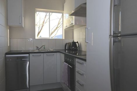 Photo of property in 33 Seddon Road, Frankton, Hamilton, 3204