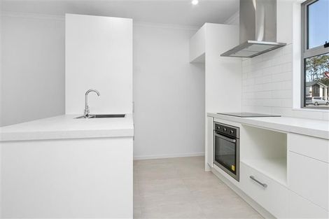 Photo of property in 24 Gilbert Hall Way, Swanson, Auckland, 0614