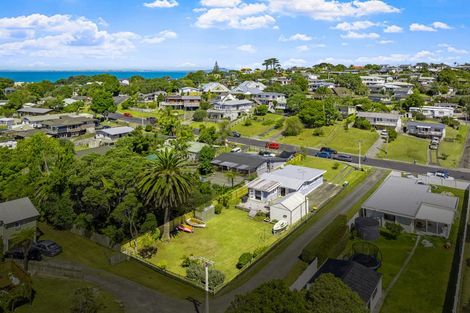 Photo of property in 21 Sundown Avenue, Manly, Whangaparaoa, 0930
