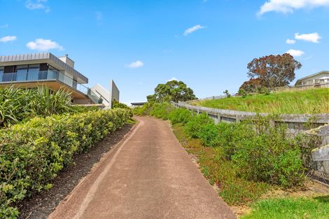 Photo of property in 62-64 Lax Crescent, Leigh, 0985