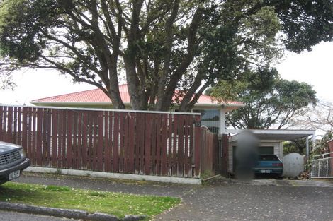 Photo of property in 33 Clearmont Crescent, Blagdon, New Plymouth, 4310