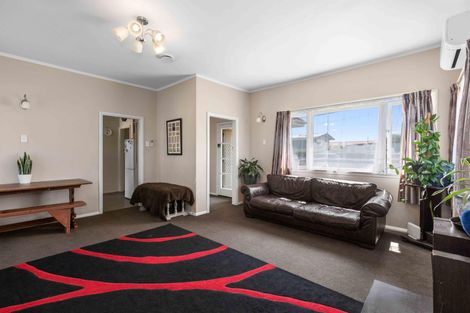 Photo of property in 185 Studholme Street, Morrinsville, 3300