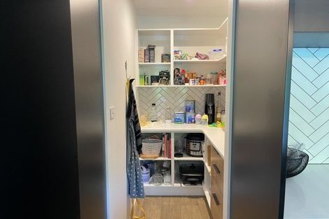 Photo of property in 2 Pakanga Grove, Pyes Pa, Tauranga, 3112