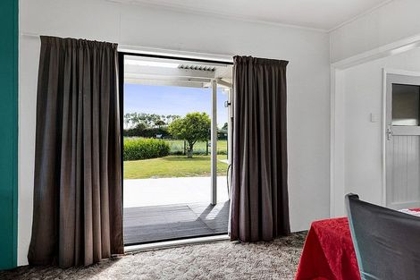 Photo of property in 84 Mawhitiwhiti Road, Normanby, Hawera, 4675