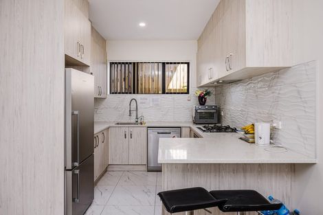 Photo of property in 5/97 Great South Road, Manurewa, Auckland, 2102