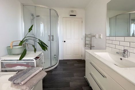 Photo of property in 25 Copinsha Street, Palmerston, 9430