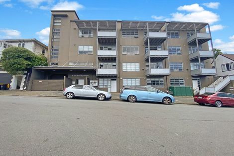 Photo of property in Vespa Apartments, 203/20 Hanson Street, Mount Cook, Wellington, 6021