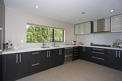 Photo of property in 15 Bob Craig Place, Pukekohe, 2120