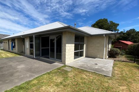 Photo of property in 1 O'shea Place, Wakefield, 7025