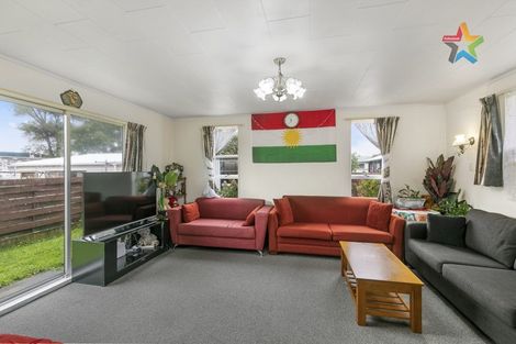 Photo of property in 2/15 Douglas Street, Waiwhetu, Lower Hutt, 5010
