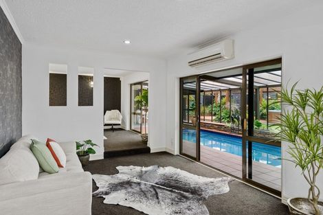 Photo of property in 41 Lowry Avenue, Redwood, Christchurch, 8051