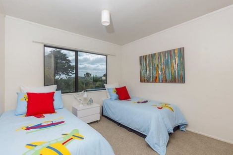 Photo of property in 1/7 Pine Street, New Lynn, Auckland, 0600