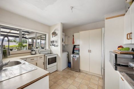 Photo of property in 3 Grendon Road, Titirangi, Auckland, 0604