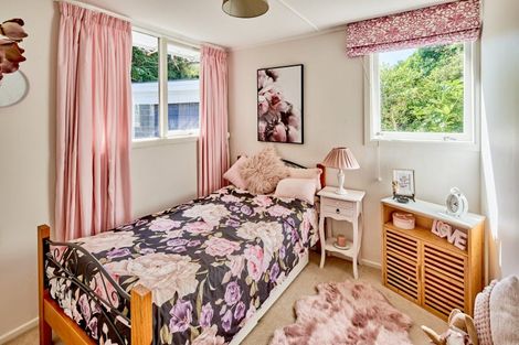 Photo of property in 52 Dominion Park Street, Johnsonville, Wellington, 6037