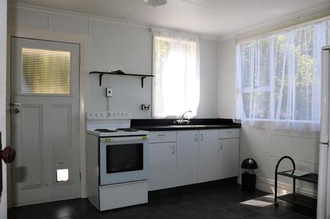 Photo of property in 8 Allandale Road, Saint Clair, Dunedin, 9012