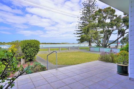 Photo of property in 1945 Ngunguru Road, Ngunguru, Whangarei, 0173