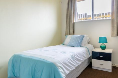 Photo of property in 1/10 Miro Street, New Lynn, Auckland, 0600