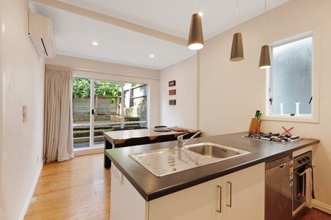 Photo of property in 235 Tinakori Road, Thorndon, Wellington, 6011