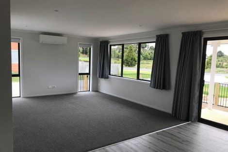 Photo of property in 1 Pohutukawa Way, Gate Pa, Tauranga, 3112