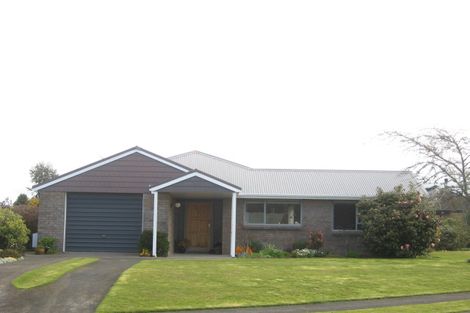 Photo of property in 5 Verona Place, Stratford, 4332