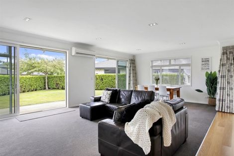 Photo of property in 24 Somerville Crescent, Aidanfield, Christchurch, 8025