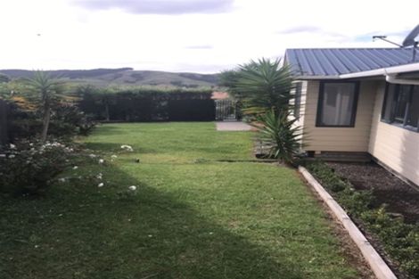 Photo of property in 3 Amberly Rise, Helensville, 0800