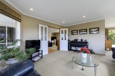 Photo of property in 6 Rochester Place, Bethlehem, Tauranga, 3110