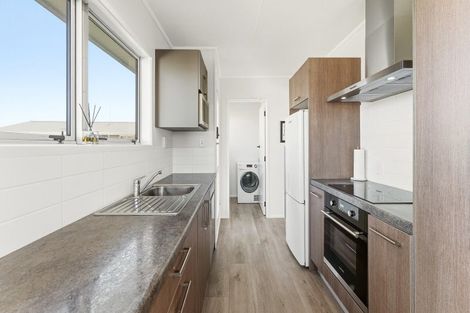 Photo of property in 16 Girven Road, Mount Maunganui, 3116