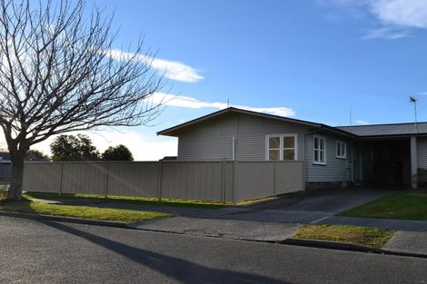 Photo of property in 31 Bill Hercock Street, Pirimai, Napier, 4112