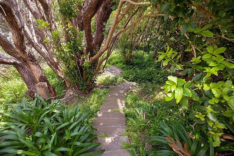 Photo of property in 14 Kirkway, Raumati Beach, Paraparaumu, 5032