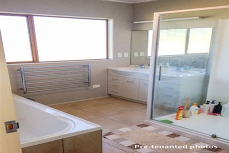 Photo of property in 6a Quo Vadis Place, Red Beach, 0932