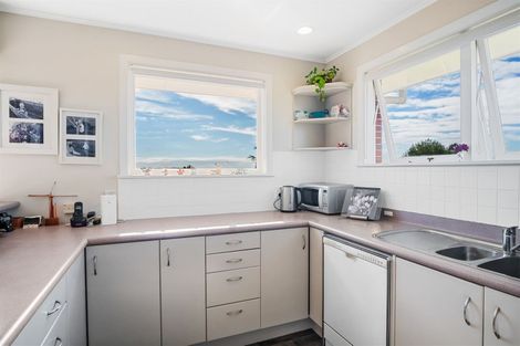 Photo of property in 21 Litten Road, Cockle Bay, Auckland, 2014