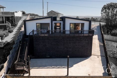 Photo of property in 79 Kaitemako Road, Welcome Bay, Tauranga, 3112