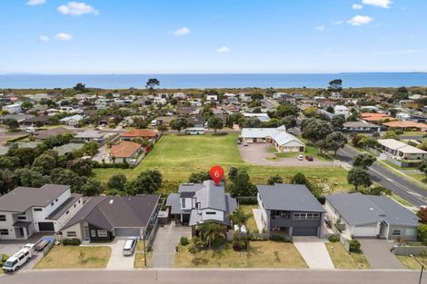 Photo of property in 6 Ella Place, Papamoa Beach, Papamoa, 3118