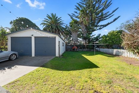 Photo of property in 1237 Papamoa Beach Road, Papamoa Beach, Papamoa, 3118
